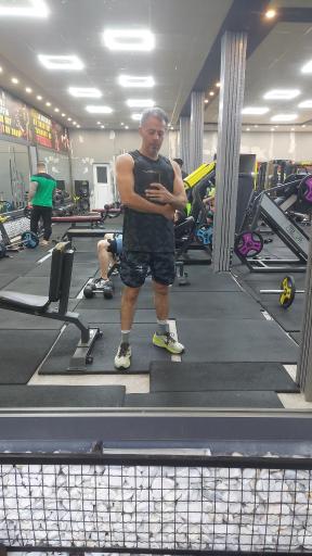 عکس باشگاه بدنسازی پالادیوم