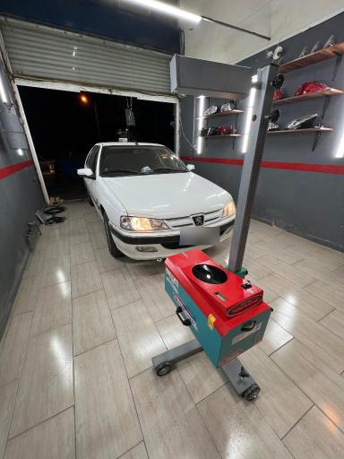 عکس مرکز نور خودرو کارولایت گرگان