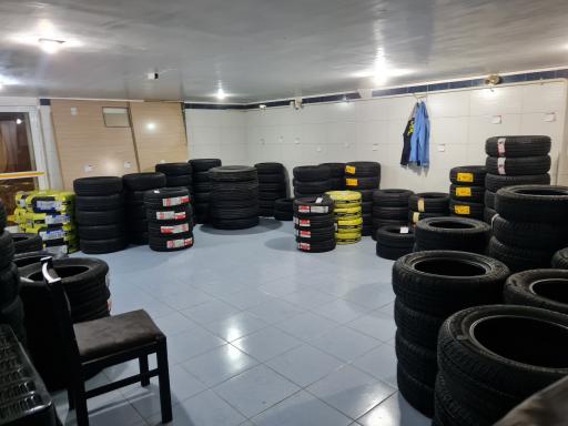 عکس فروشگاه رینگ و لاستیک سرعتی