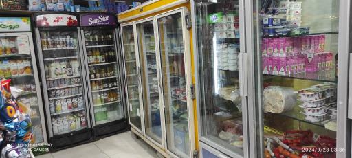 عکس سوپر مارکت و میوه فروشی شبانه روزی البرز 