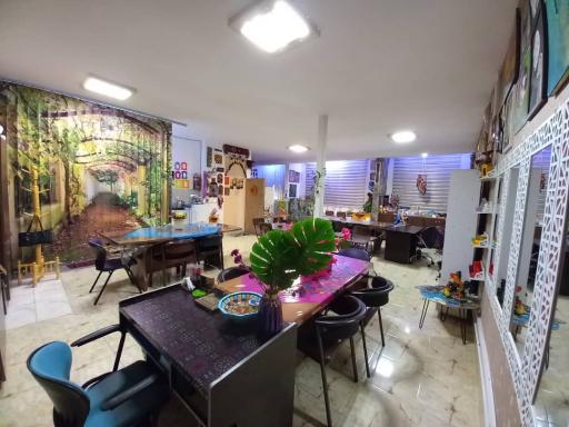 عکس آموزشگاه هنری ییلماز