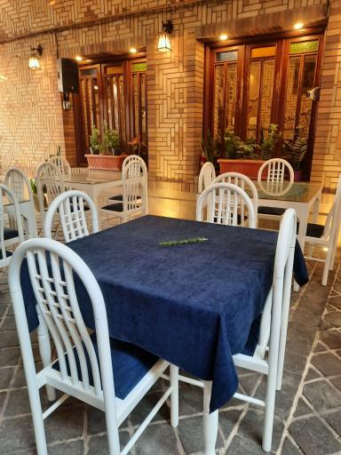 عکس عمارت سفره دار