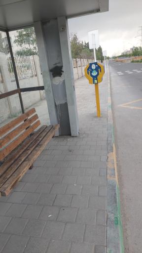 عکس ایستگاه اتوبوس مجتمع شهید رفیعی
