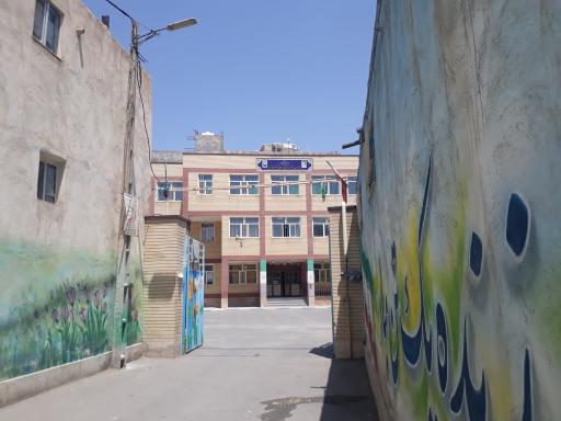 مدرسه ابتدایی شهیدان تقی زاده