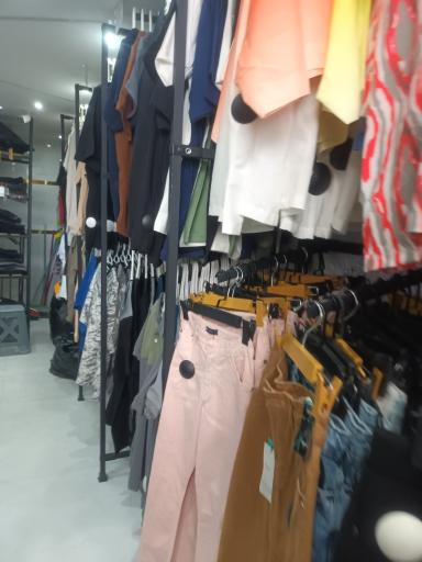 عکس ارزانسرای استار بیست
