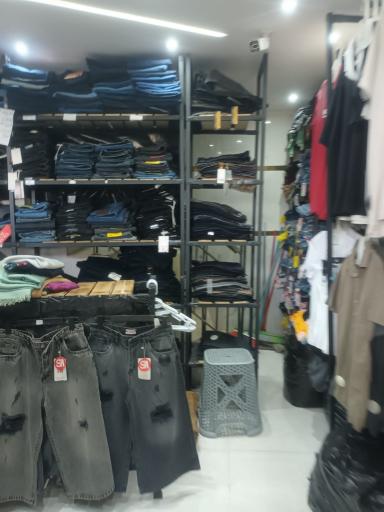 عکس ارزانسرای استار بیست