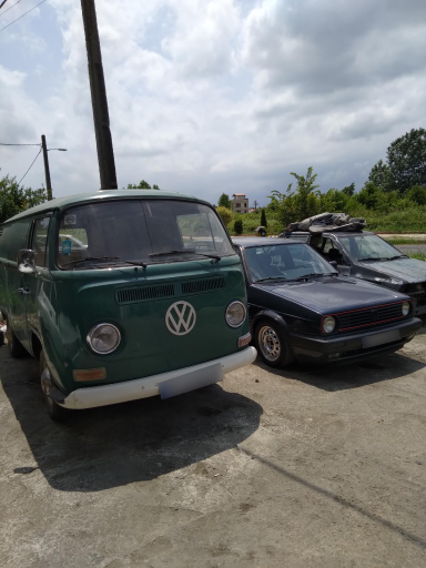 عکس مرکز تیونینگ دلیوند گاراژ