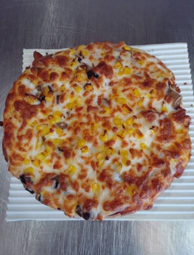 عکس پیتزا و کترینگ خونگی شعبه ۲