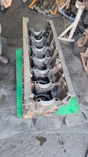 عکس تعمیرگاه اسکانیاغرب سلیمانی