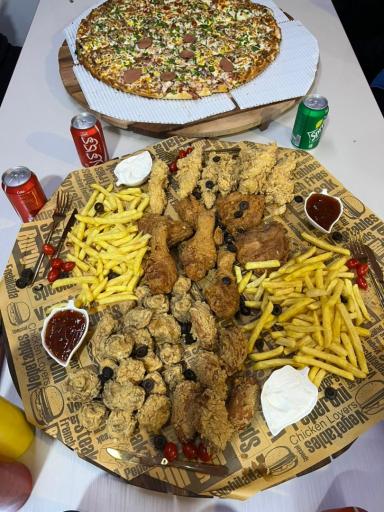 عکس غزال فست فود پیتزا