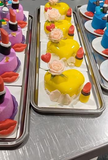 عکس کافه قنادی پاریس