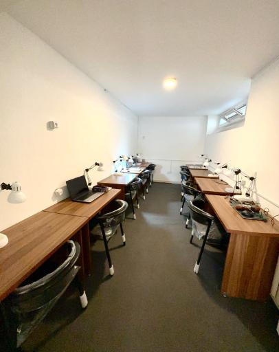 عکس خوابگاه سایه