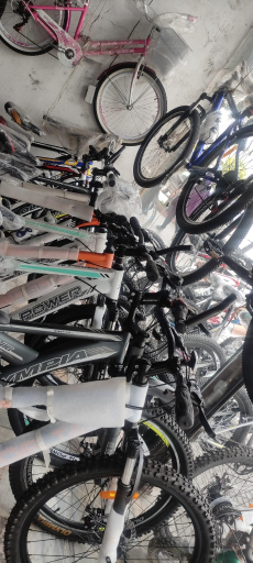 عکس فروشگاه دوچرخه المپیا (بهمراه تعمیرات و لوازم جانبی)