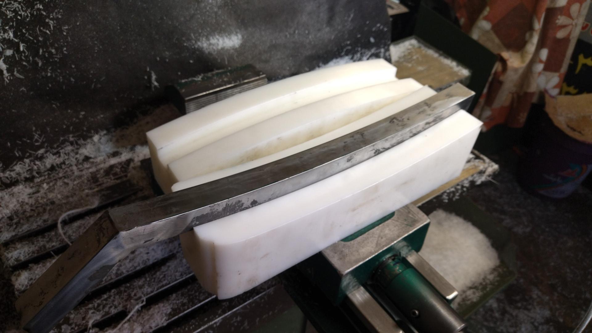 عکس خدمات فرز Cnc و صنعتی قربانی