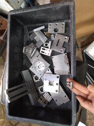 عکس خدمات فرز Cnc و صنعتی قربانی