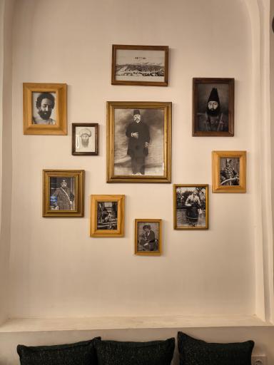 عکس کافه‌ گلاب