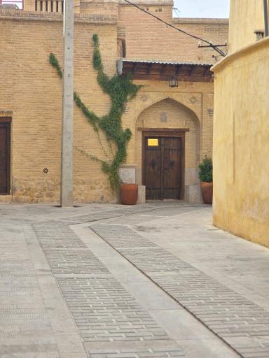 عکس گذر سنگ سیاه