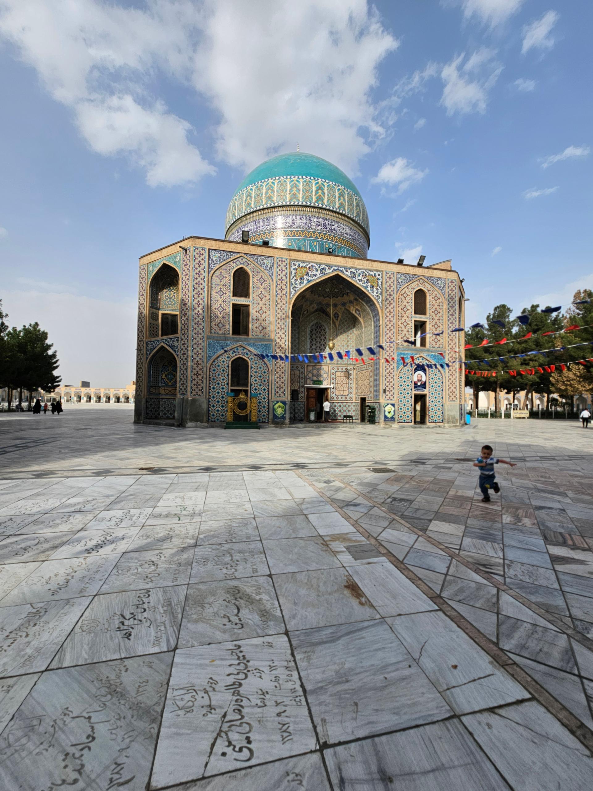 عکس مقبره خواجه ربیع