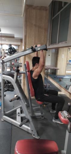 عکس باشگاه بدنسازی پرانیک