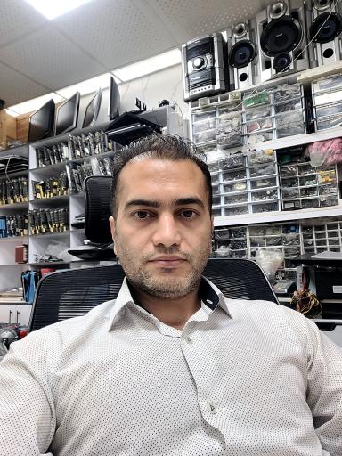 عکس تعمیرات تخصصی لپتاپ و کامپیوتر موسوی