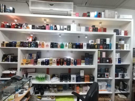 عکس فروشگاه لیما