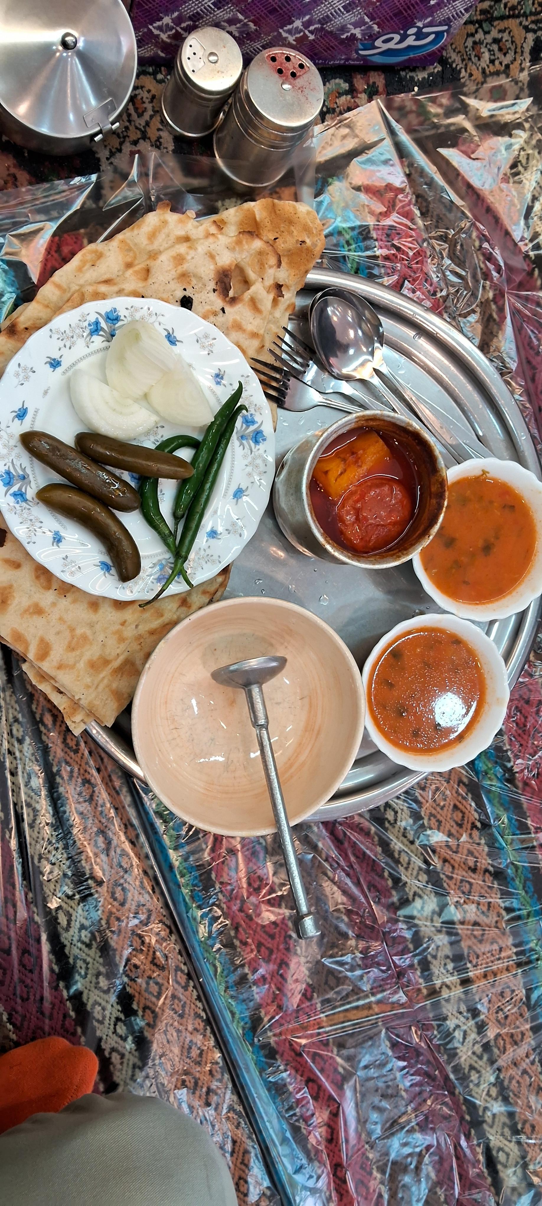 عکس رستوران شاندیز طاران