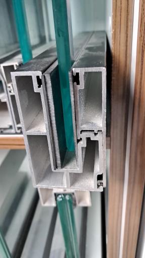 عکس آلومینیوم صادقی