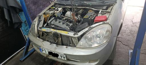 عکس تعمیرگاه تخصصی خودروهای چینی امید