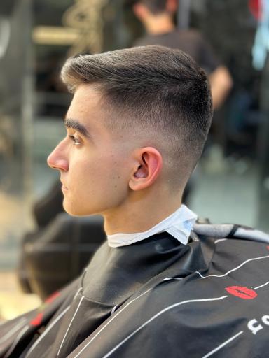 عکس پیرایش رایان