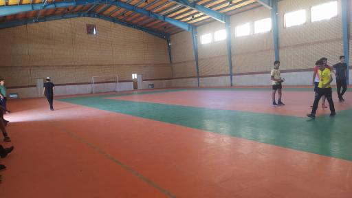 عکس سالن ورزشی شهدای شهر ونک