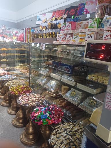 عکس شیرینی فروشی بی بی