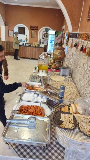 عکس هتل کویر بالی خور و بیابانک