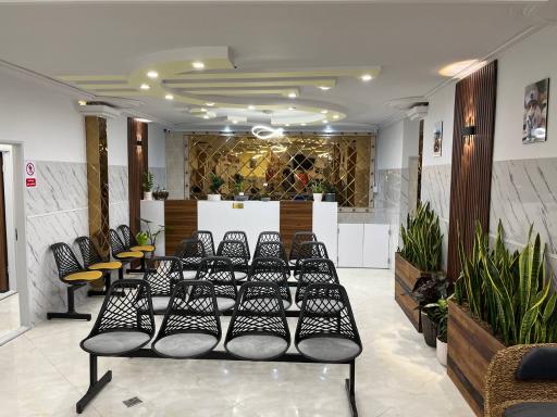 عکس بيمارستان دامپزشکی کهربا