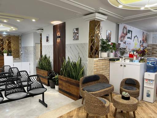 عکس بيمارستان دامپزشکی کهربا