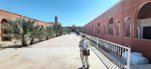 عکس هتل کویر بالی خور و بیابانک