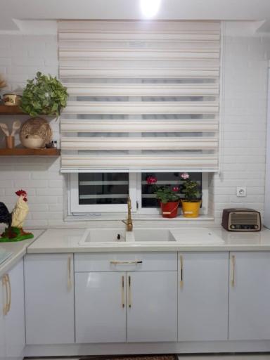 عکس پرده سرای امیری