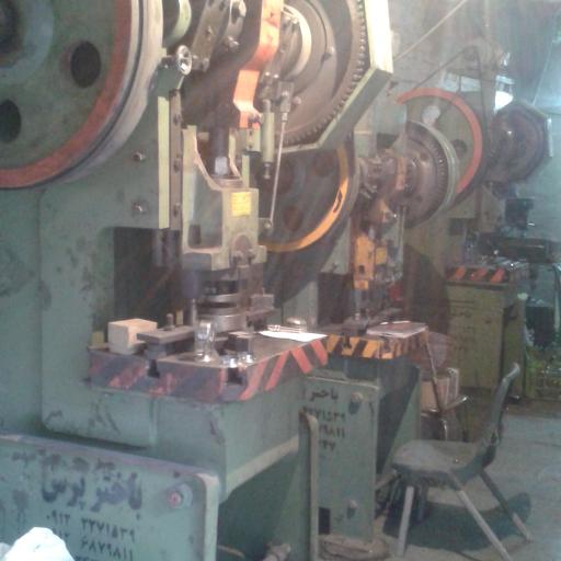 عکس کارگاه تولیدی نرده استیل رنجبر