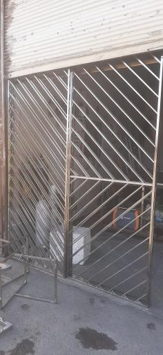 عکس کارگاه تولیدی نرده استیل رنجبر