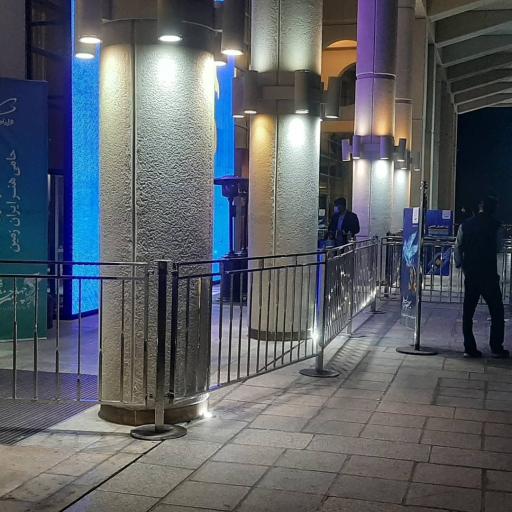 عکس کارگاه تولیدی نرده استیل رنجبر