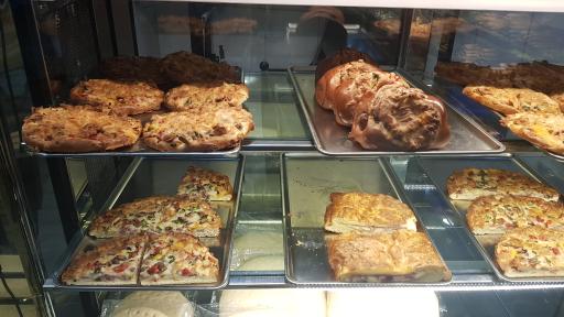 عکس کافه نان نون و آرد