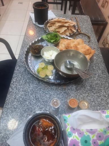 عکس کافه سنتی حاج علی