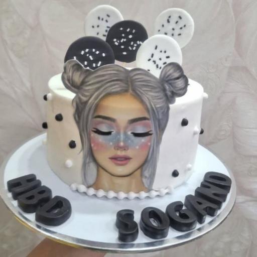 عکس کیک خانگی زعفران 