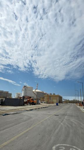 عکس پتروشیمی هنگام