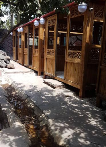 عکس سفره خانه سنتی خان بابا