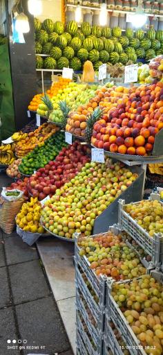 عکس میوه فروشی تک