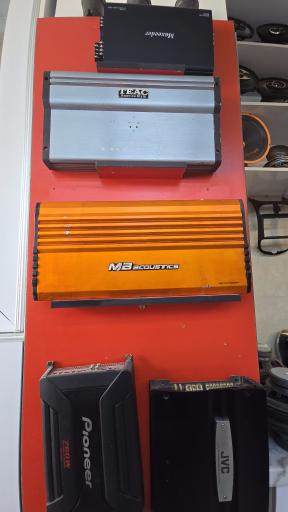 عکس سیستم صوتی و تصویری عظیمی