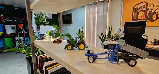 عکس فروشگاه لوازم کشاورزی راشا ماشین