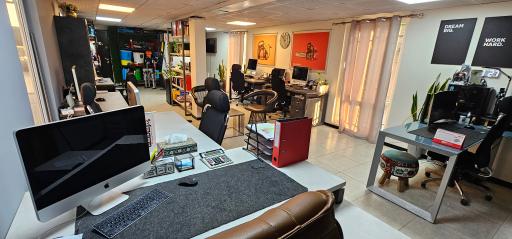 عکس فروشگاه لوازم کشاورزی راشا ماشین