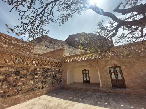 عکس آرامگاه بوذرجمهر (بزرگمهر) قاینی