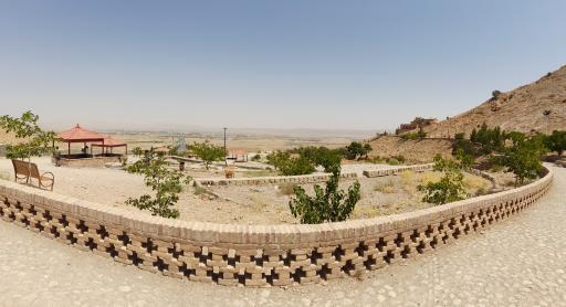 عکس آرامگاه بوذرجمهر (بزرگمهر) قاینی